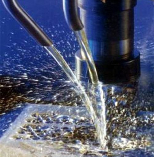 在樱花草影视WWW在线中文的使用中如何正确降温？